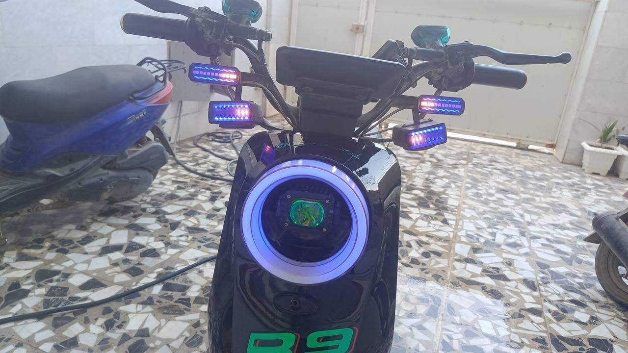 السلام عليكم دراجه شحن للبيع نضيفه بسعر مناسب 3500 وبيه مجال مكلف بل نشر حله +9647829366650
