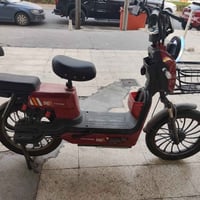 بسكليت كهربائي • ٥ بطاريات كبار • ٥٠ كم شحنة