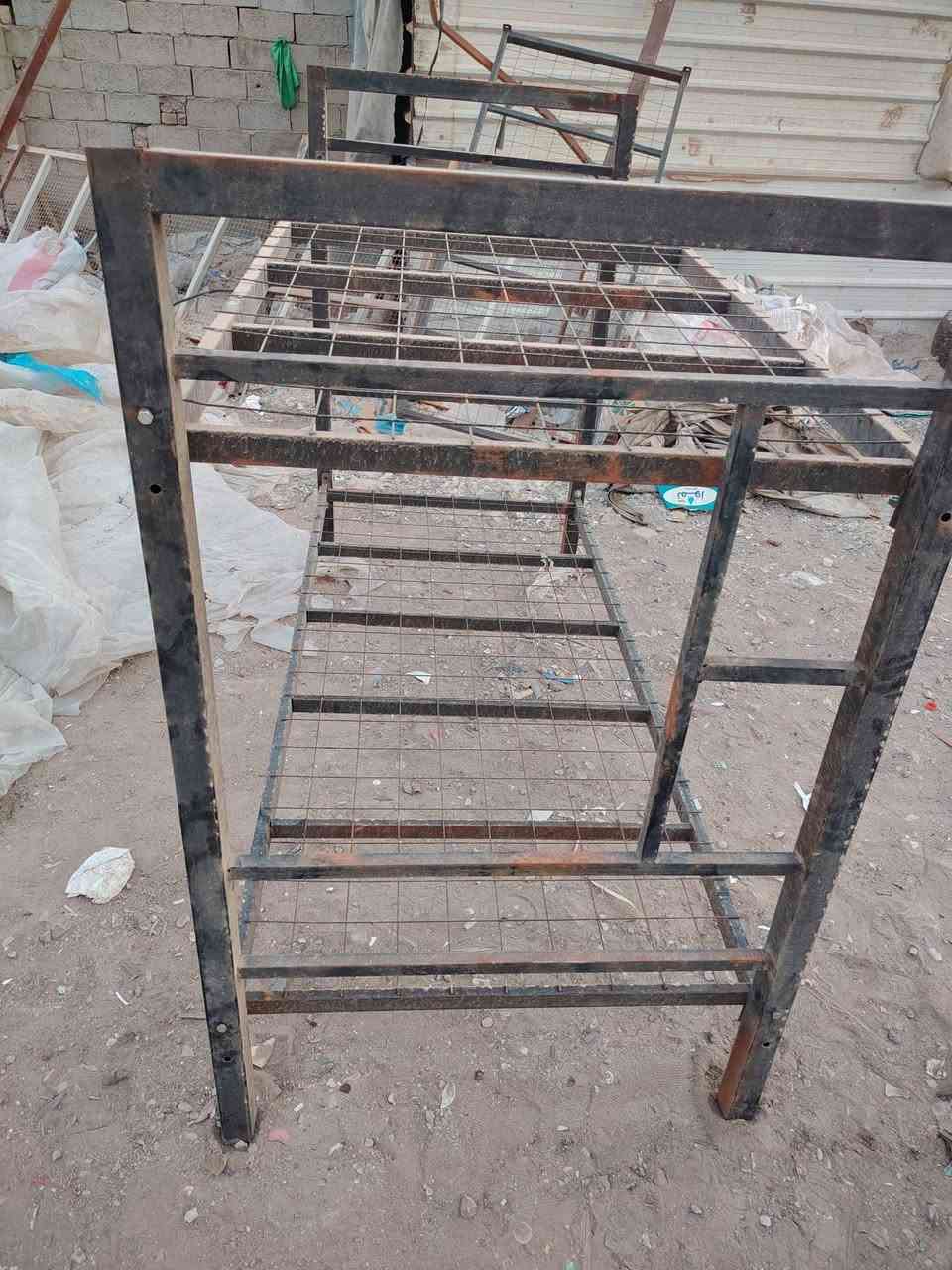 سلام عليكم شباب ثنين جرابي قاطين للبيع شراي علق وإني ادخلك خاص
الرقم بي وتساب ***********✅
