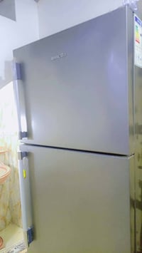 ثلاجة • للبيع • بدون تفاصيل