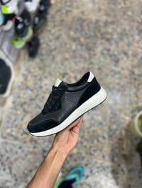 جلد طبيعي • نعل طبي • قياس ٤٢