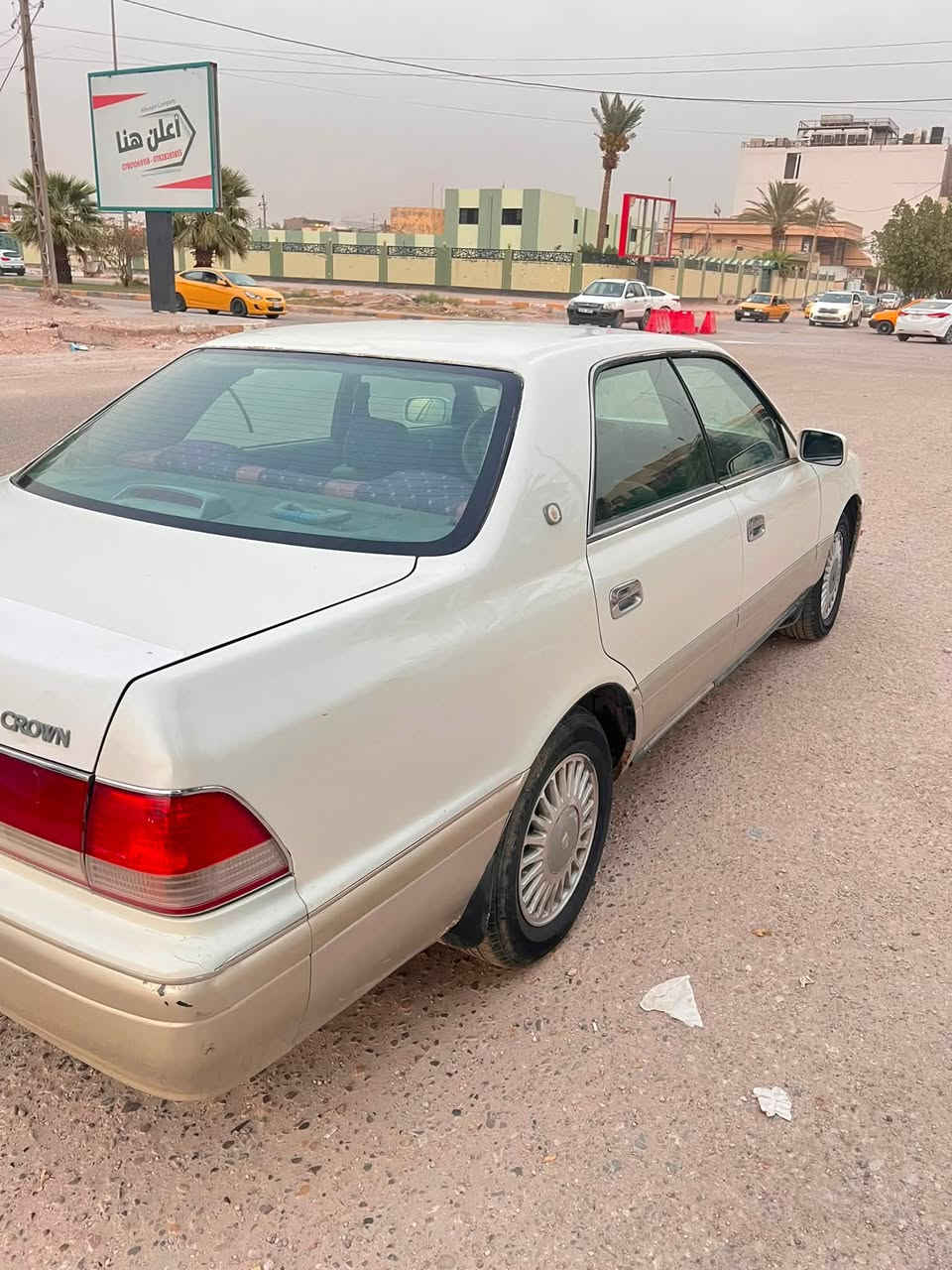 سلام عليكم 
راس الثور فلات للبيع
موديل2000
كفاله سياره من الكصه والنقل جثه والعيب الشرعي

سياره جانت تكسي ورجعوه خصوصي
تحويل ثاني يوم
مكينه جديده مشدوده
تخم تاير جديد
حداديه جديد
نقص بس وجه الكمريسر كايم تبريد شغال
التصال ***********
