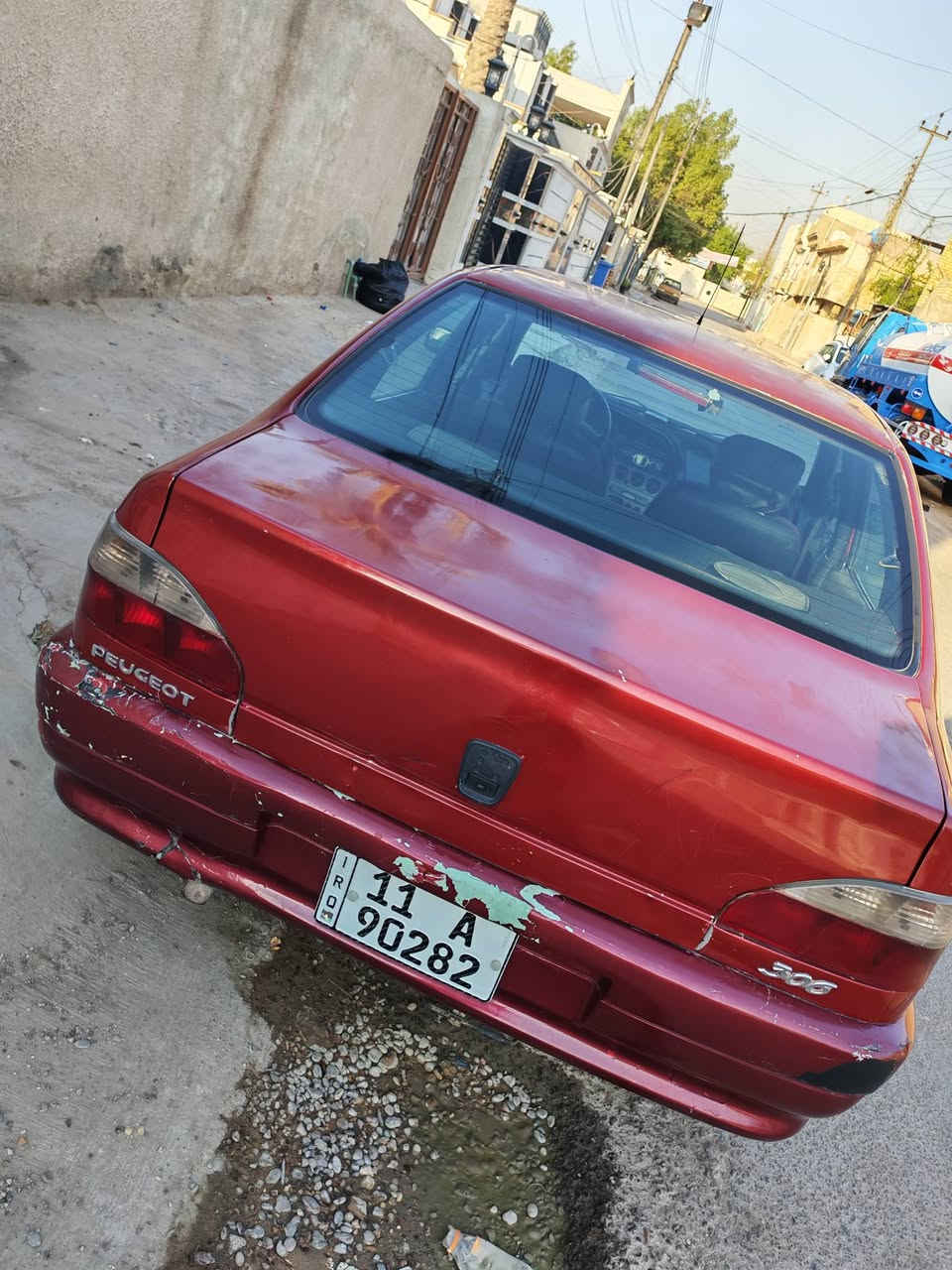 السلام عليكم شباب للبيع بيجو 306 موديل 2003 السيارة جاهزة من كل النواحي تبريد شغال كلج جديد مكينة خير من الله السيارة مصبوغة حزام بيها ملاحضات بسيطة  ينرادلهن تعمير السعر 34 بيها مجال بسيط مكاني بغداد البياع الشرطة الخامسة للاستفسار ***********
