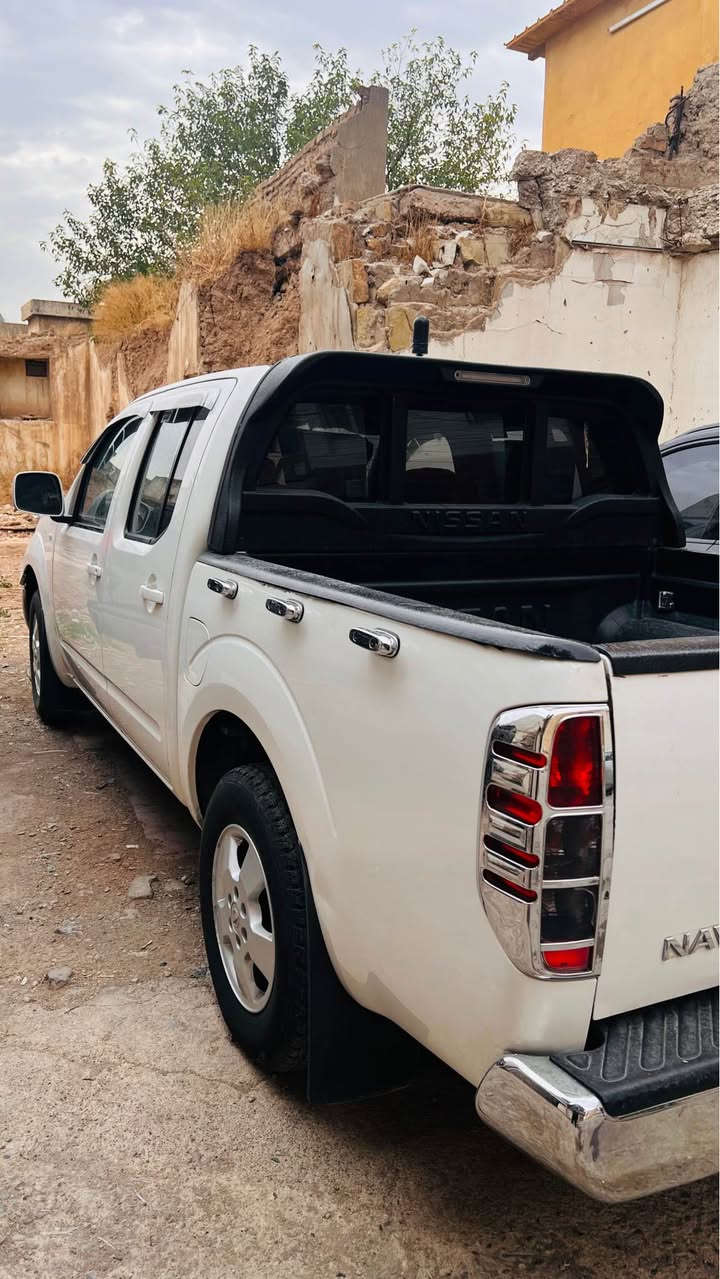 نيسان نافارا • ٢٠١٣ • أوتوماتيك