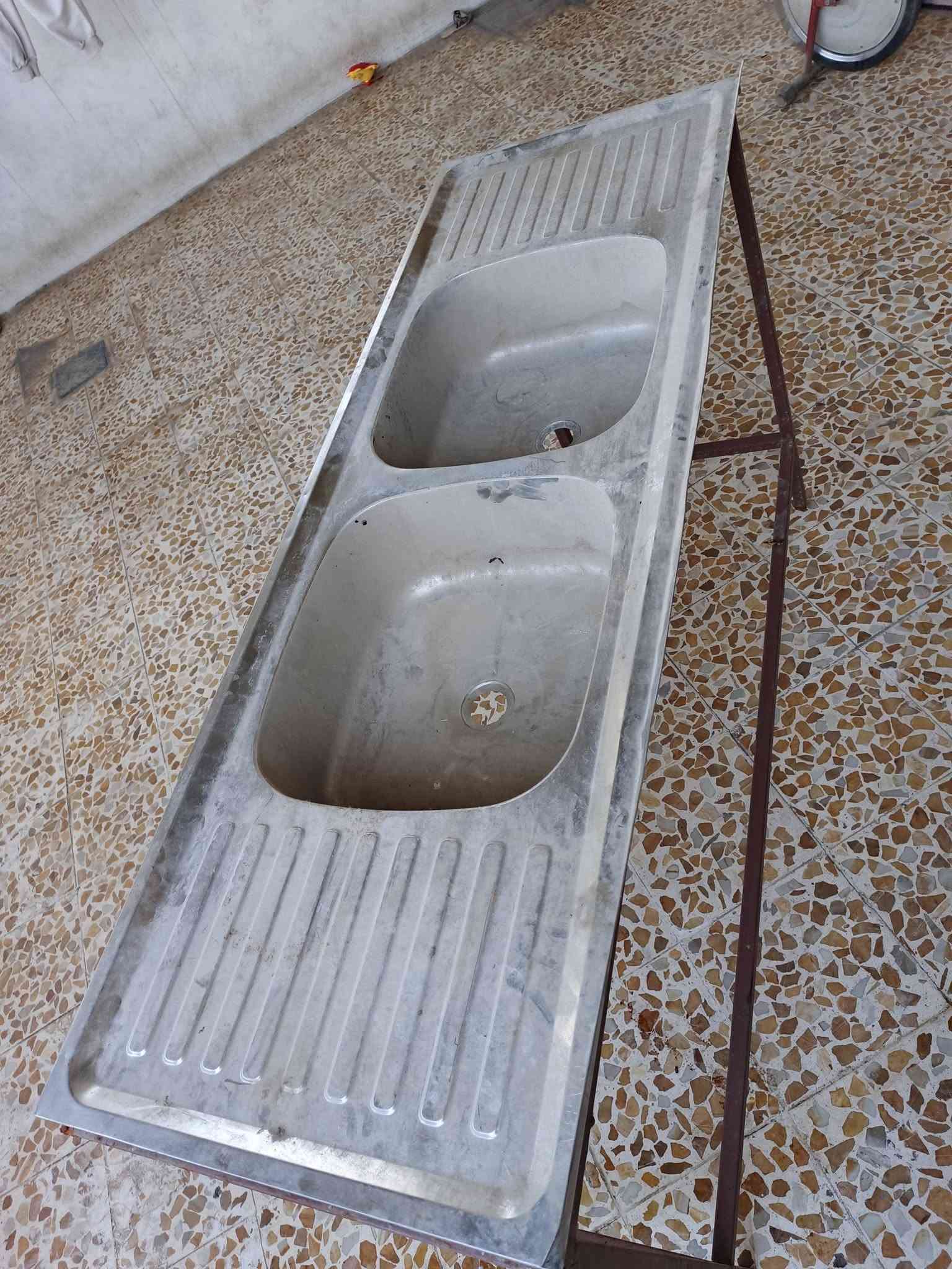 للبيع • حسب الغرض • برميل
