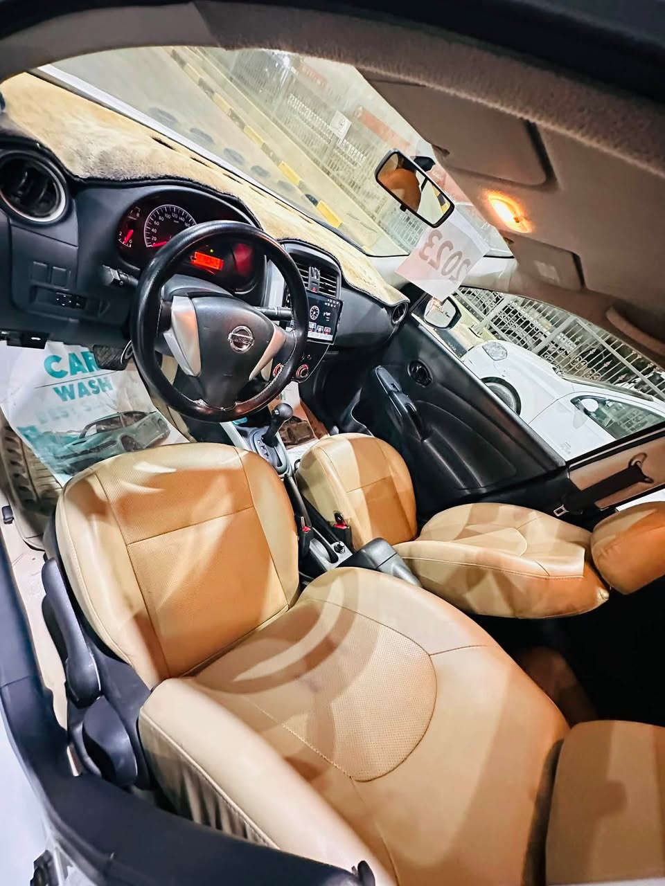 السلام عليكم للبيع صني2023 فول مواصفات ويل كب تبريد خلفي ٤ جام كهرباء شاشه وكامره تحكم ستيرن سياره كلش جديده ماشيه 100 الف وقابله للزياده  بيه شبر بارد بلجامغ وبلباب شويه بارد والباقي كفاله
تريد وكاله تريد مداور موجود 
شرط 
مكاني نجف كوفه شارع المطار 
 يم جوهره العرب 
سعرها ١٠٠وبيها مجال 
***********
