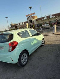 للبيع شوفرليت سبارك 2018 خليجي ماشيه 63 مكفوله من صبغ او حادث لون مميز...