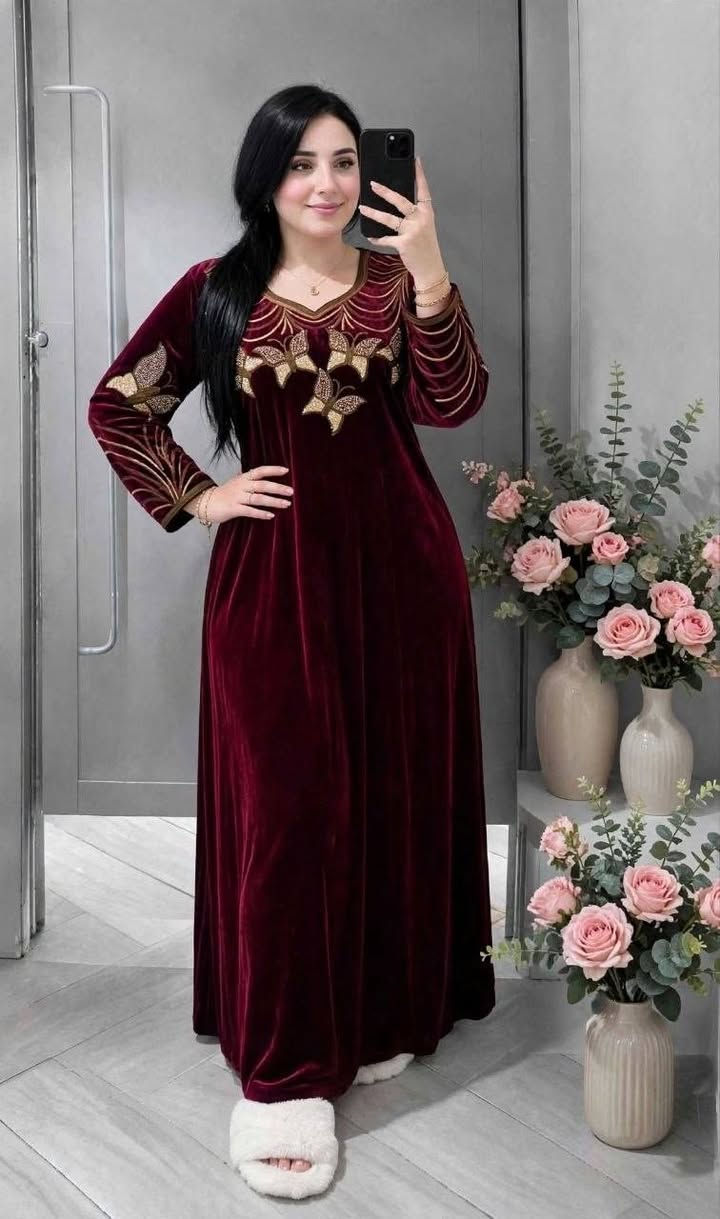 فستان مخمل • جُملة • مقاسات M-L-XL-2XL