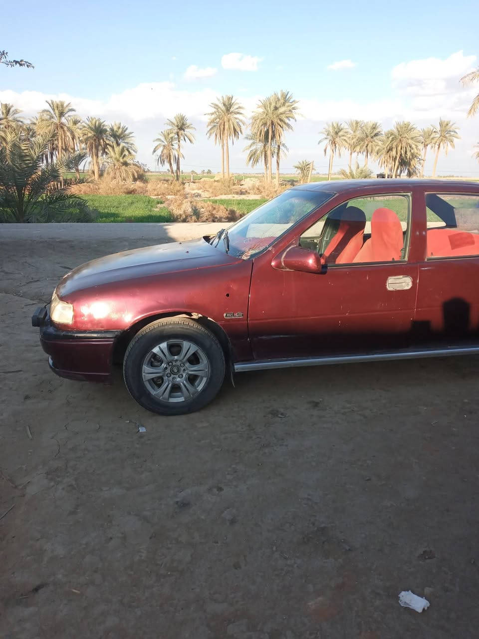 من رخت مدير الكروب عندي فكتره للبيع مكينه وكير خيرمن الله رقم كربلا بيه خياس بصيط للستفسار اكثر ***********        السعر 15

