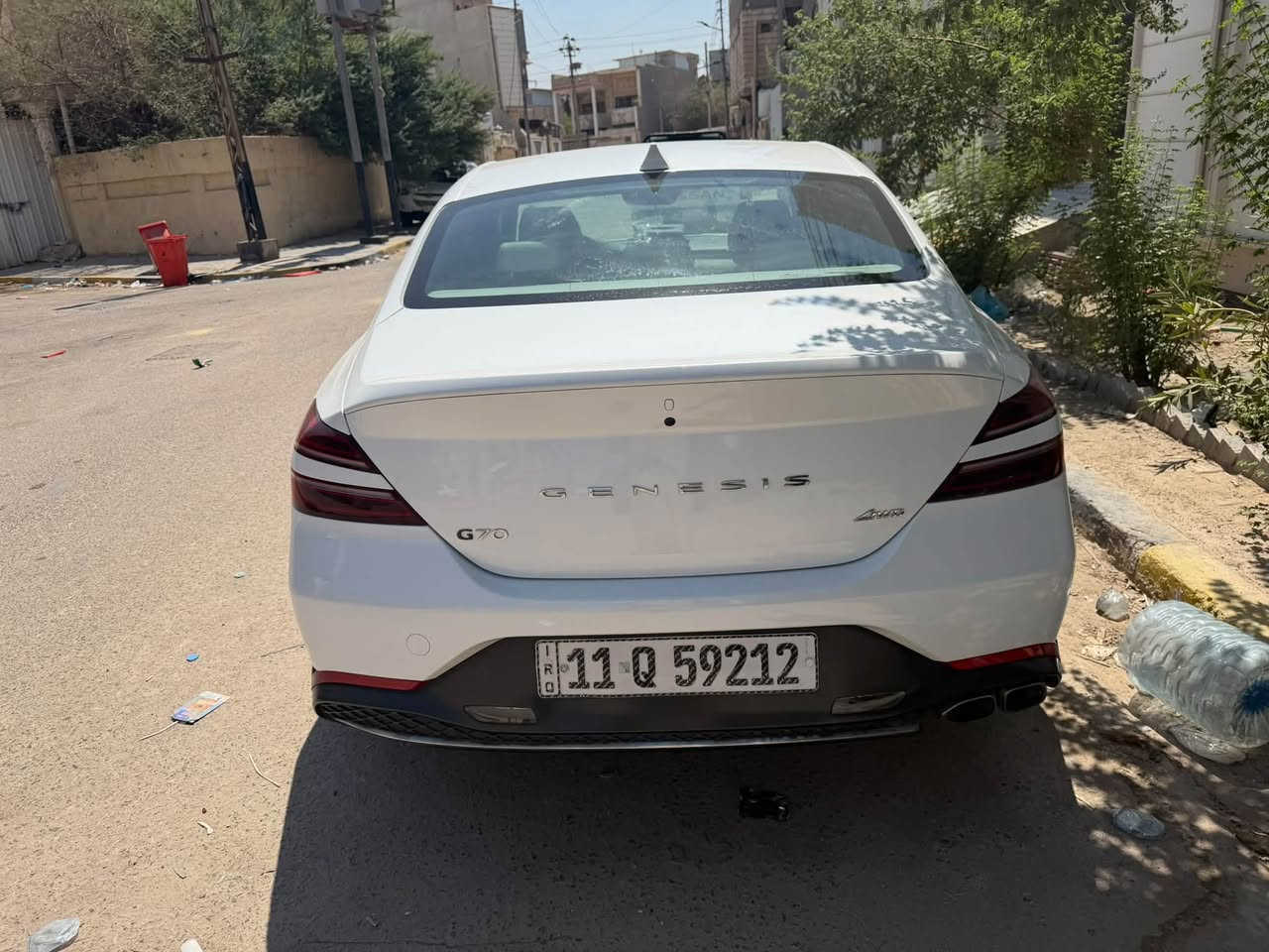 السلام عليكم ورحمة الله
سيارة جنسس g70 

4cylinder 2000 turbo

2023 

32000km

مرقمة بغداد ب أسمي 

مكان السيارة بصرة  

المواصفات :

رادار أمامي 

رادار خلفي 

شاشة كبيرة تدعم apple carplay 

حساسات خلفية 

تبريد خلفي امامي 

تسخين مقاعد و مقود 

تحديد مسار 

تثبيت سرعة 

والمواصفات الباقية للجنسس المعروفة 

السيارة داخل جلد بيجي و دشبول اسود 

السيارة عليهه أدامة تبريد كامل 

وكذلك مكينك ادامه 

مناقصهه شي السيارة

حادث السيارة مدكر وباب جهة للسائق 

بدون ايرباك المدكر مبدل 

الباب مبدل ومصلح المكان كله  درجة اولى بحيث ماتعرف مكانه وين

المدكر الخلفي الصفحة الراكب بيه ضربه بسيطه مصلحة ع خفيف 

كذلك بسبب طسة صارت الEBP اشتغل عندي  تصليحة ٥٠ الف او اقل لكن بسبب الانشغال 

غير هذا السيارة من كلشي سليمة وهاي الامور بسيطه 

السعر:230ورقة وبيهه مجال بسيط حق جيتكم

للتواصل دايركت 

او على الرقم ***********

واتساب فقط
