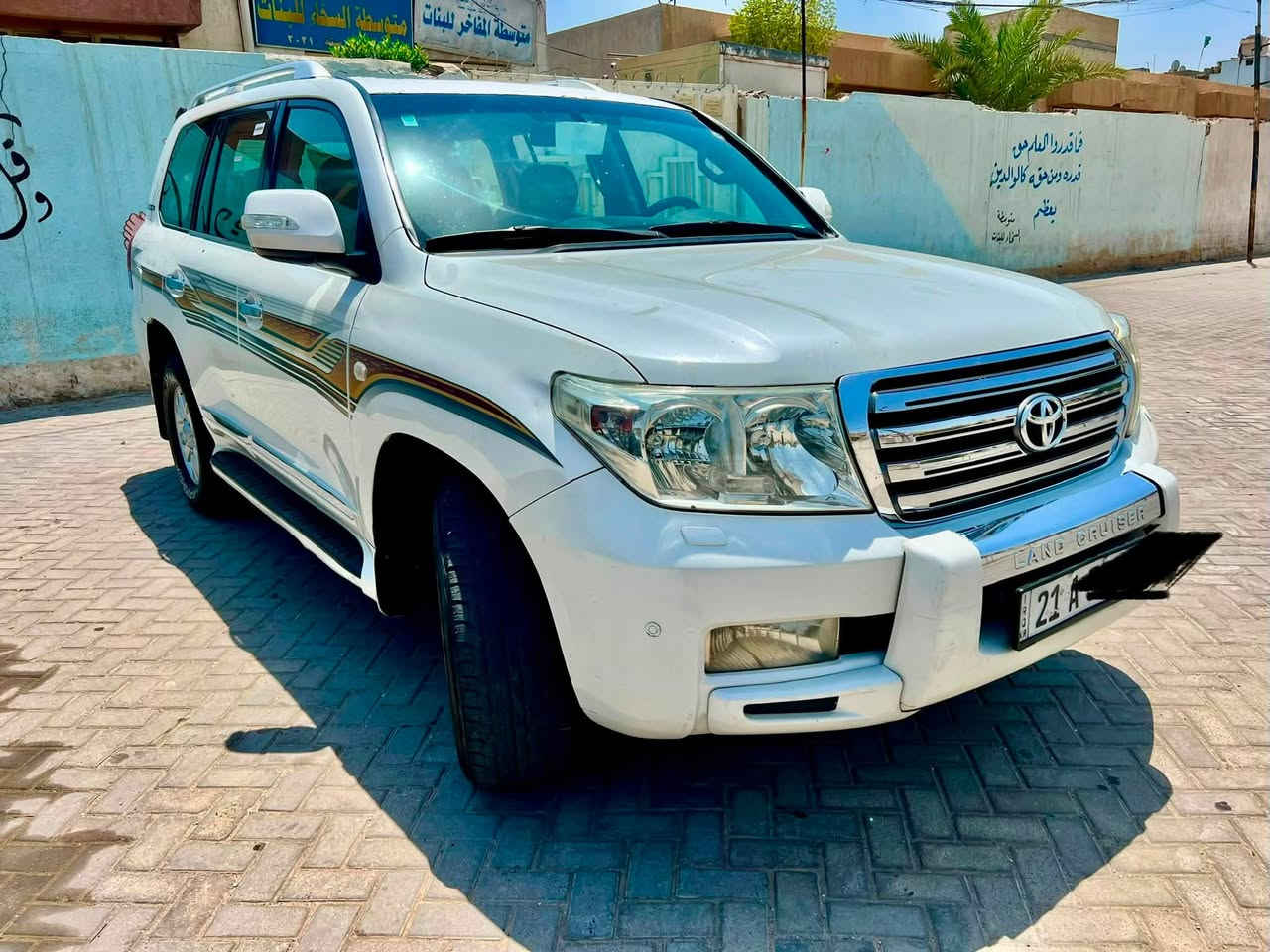 سلام عليكم لاند كروس 2009 محرك 4000 سيارة فول مواصفات سيارة بلاديه رقم سليمانية بأسمي سيارة چاهزة من چميع نواحي السيارة نضيفة بمعنى الكلمة هزة چديدة سيارة مگفولة من ضربة وصبغ وتبديل العنوان السياره بغداد بلديات لاستفسار لاتصال علَ هاذا الرقم *********** السعر 245
