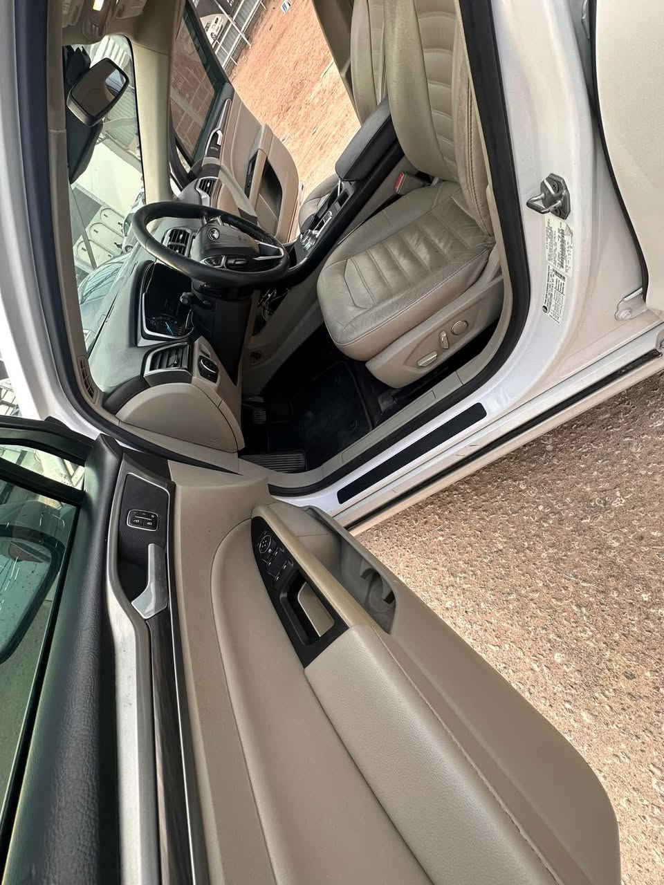 فيوجن • 2000 تيربو • سونار