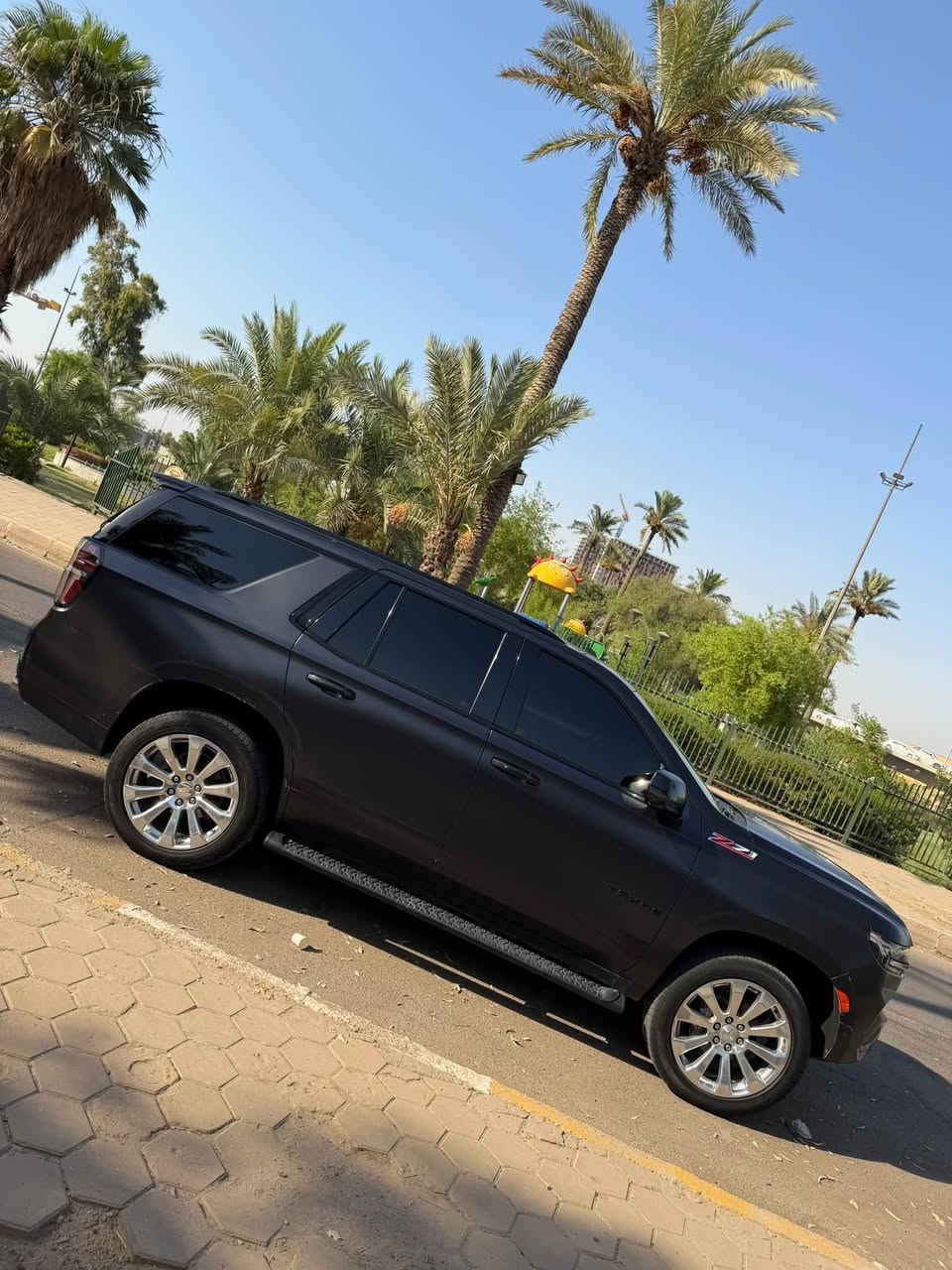 تاهو 2023 فئة z71 وارد امريكي ضرر بنيد فقط سونار بالمنشور
السعر 370
وبيهه مجال 

السياره مغلفه ppf مات طافي 

السياره جاهزه من كلشي رقم اربيل 

ماشيه /60 الف 

مواصفاتها /

جكات 

4 كامرات ومري شفط

جنطه كهرباء وشفط

رادار امامي 

كشنات فول كهرباء وتدفئة

نقط عمياء جانبي 

حساس امامي خلفي

فور ويل 
وبعد بيهه مواصفات داخلها عسلي مو اسود 

مكان سياره بغداد كرخ 

***********
