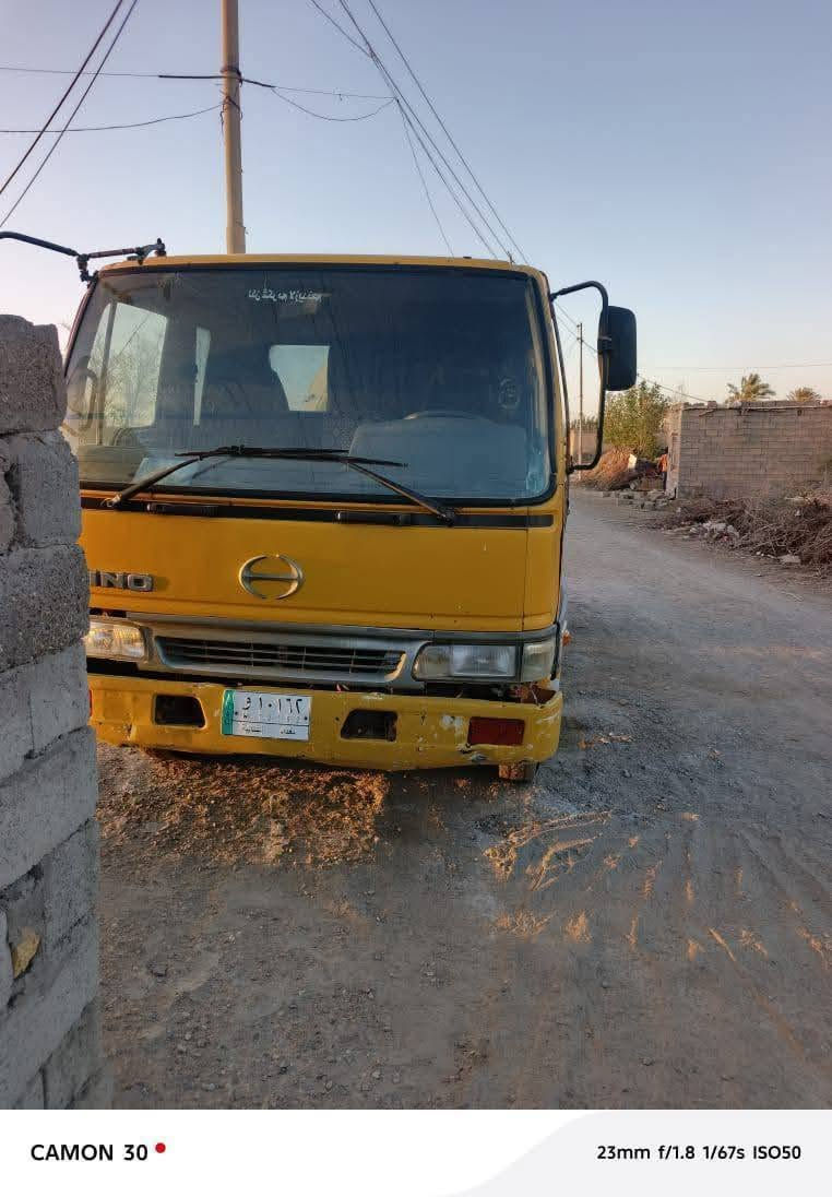خباطه البيع موديل ١٩٩٦.السياره مكفوله لاتبخير ولاتنقيص سنويته صالحه 2027.
جدر لاف جديد كله جاهز سياره مشروع وطني *********** وتساب
