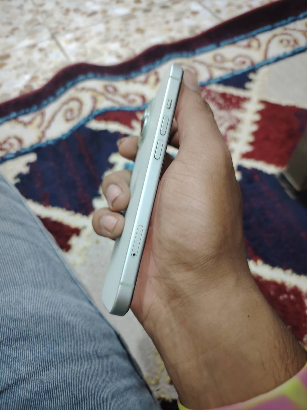 ١٥ عادي • ١٢٨ جيجا • نضافة ١٠٠٪