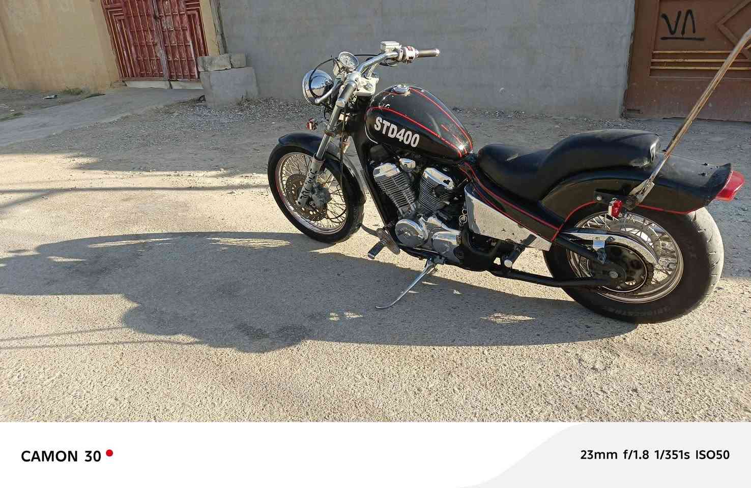 السلام عليكم ستد 400cc
كير مكينه شرط النضافه الدراجه نكره سلف باتري جديد اشاير وبكلايت صفاحيات عمل سل ستيل ماتعبك جدد بيه نقص فيتبم وتاير خلفي بس السعر 1150 بغداد جسر ديالى الجديد ***********
