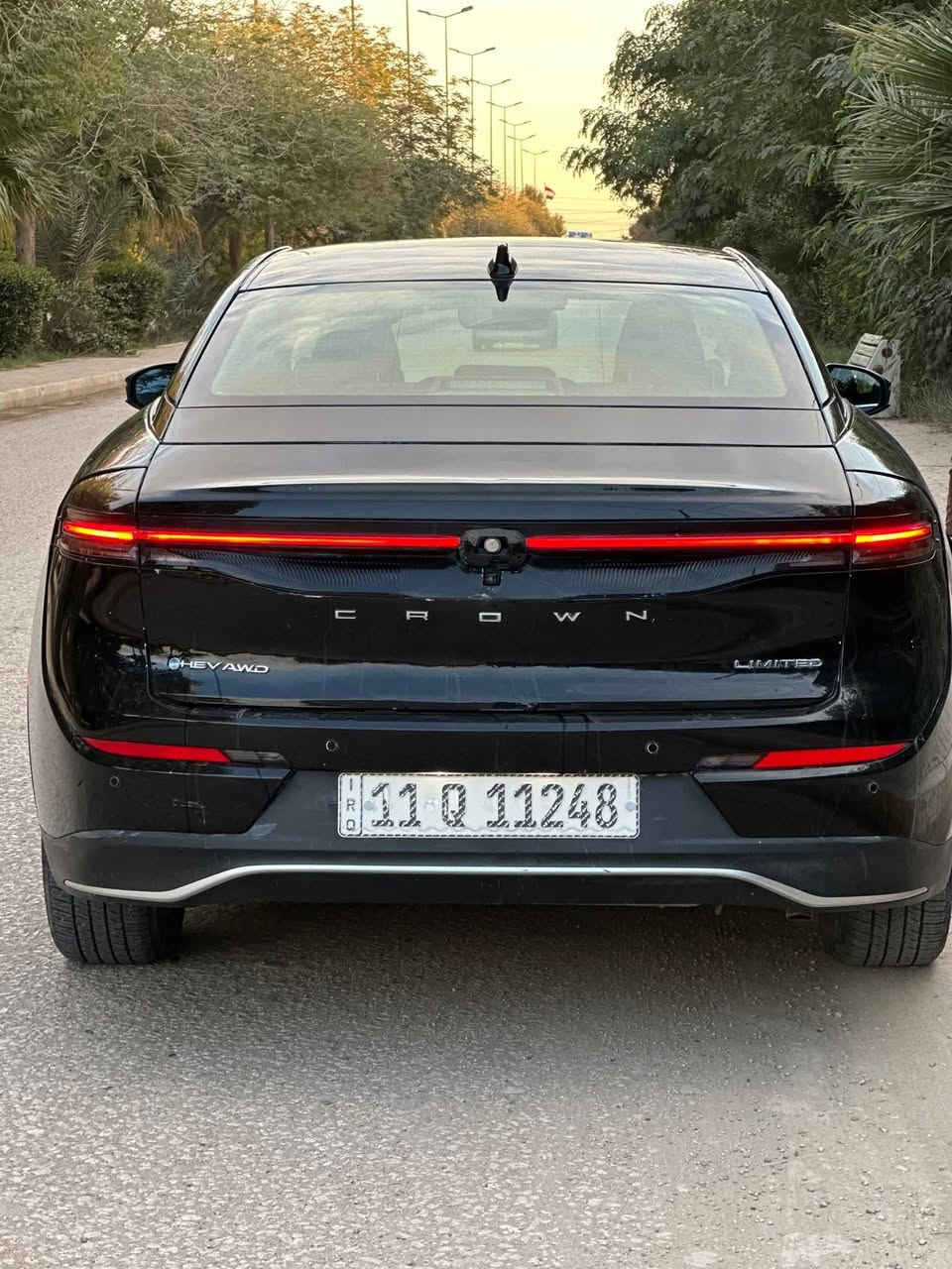 للبيع **
كراون 2024
اسم المركبة : تويوتا كراون
الفئة : لمتدد فول واحد 1/1 
الموديل (الطراز) : 2024
عدد الاسطوانات (سلندر) : 4
‏ممشى السيارة 43 كيلو فقطط
سعة المحرك : 2500 هايبرد
‎المواصفات
شاشة الكبيره
سماعات من نوع JBL
كار بلي و اندرويد اتو
عداد ديجتل
رادار امامي
رادار خلفي
خروج عن المسار
تبريد مقاعد
شحن لاسلكي
هاند بريك اوتو
اتو هولدشش
(NORMAL, SPORT , ECO) وضعيات القياده
ذاكره لحفظ كرسي السائق
فتحة سقف بانوراما
مكابح مانعة للانزلاق ABS
حساس ضغط الإطارات 
مرايا جانبية كهرباء
حادث السياره قطعه وحده فقط  ( مبدله بنيد فقط
 كل شيء ؟؟ كفاله عامه 
السعر خاص او الاتصال عل الرقم
بيع او مراوس حسب القناعه
***********
