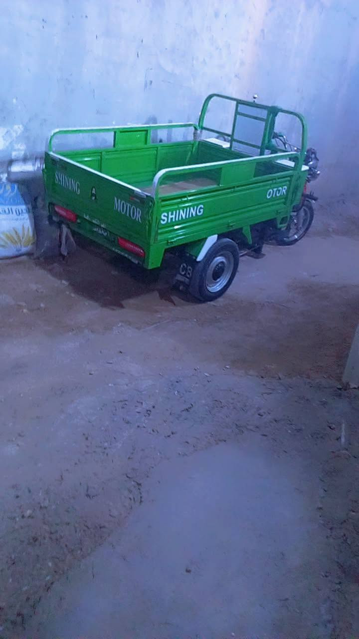 SHINING XF • بدون تفاصيل