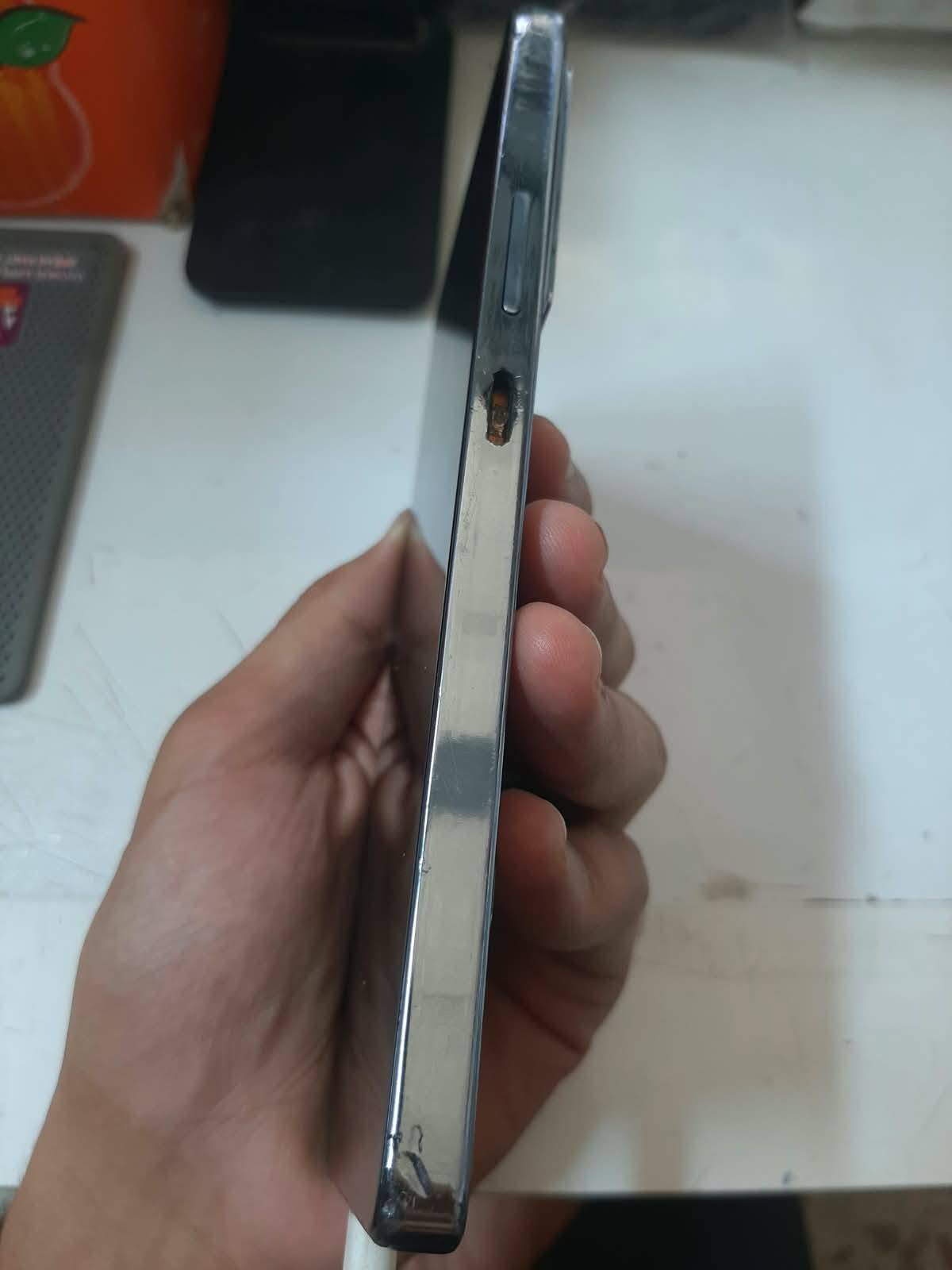 للبيع انفنكس GT 20 PRO
الجهاز مفتوح مبدل شاشة اصلية شرط بصمة الله شاهد بدلتها ب 80 الف
الجهاز يحتاجلة دگمة تشغيل وتكدر عادي تنزل تطبيق يطفي ويشغل الجهاز بدون دگمة
ويحتاجلة بيت سيمكارت
ما ثنينهم تكلف 20  ألف او اقل
وباقي التفاصيل موجودة بالصور

سعر الجهاز 190 ألف بي مجال حك الجية
للتواصل فقط واتساب
***********

نص مكتوب في الصور:
- FAST CHARGE هاتفي XOS GT 15.1.2 التحقق من التحديثات التخزين ١٤٣ غ.ب / ٢٥٦ غ.ب اسم الجهاز Infinix GT 20 Pro الطراز Infinix X6871 وحدة المعالجة المركزية Dimensity 8200 Ultimate RAM 12.00 GB+6.00 GB الكاميرا الخلفية 108M OIS+2M+2M الكاميرا الأمامية 32M البطارية 5000mAh الشاشة 1080x2436