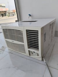 مكيف • موسم واحد • تدفئة وتبريد