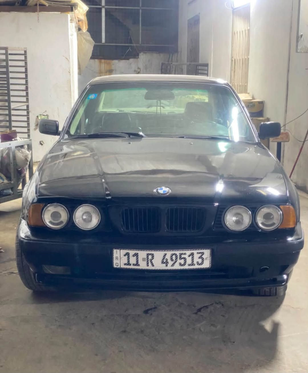 BMW 535 1991
محرك ستة سلندر
مكينة 3500
تبريد شغال 
فتحة سقف
مكينة مفتوح 
گير اوتو
السيارة بأسمي التحويل ثاني يوم وهزتها جديدة
بيها منظومة غاز 60 لتر 
السيارة مصبوغة عام والصبغ جديد وعندي الفيديو قبل لا تنصبغ
الرقم بغداد الجديد
نظامين قيادة سبورت وايكو 
تخم تاير جديد 

السعر 55 وبيها مجال

مكاني ديالى رقمي
***********
