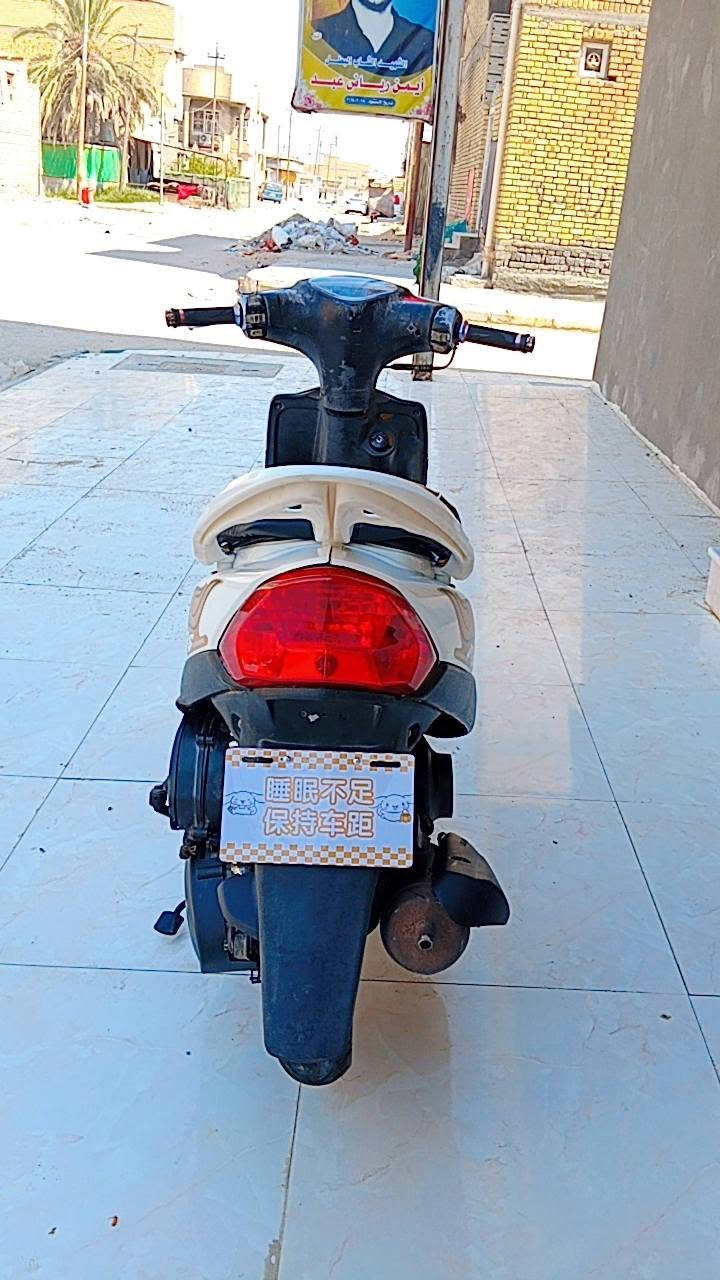 السلام عليكم 
ماكس عدله للبيع مفتوحه بوشه 55 
نكره سلف كلشي شغال بيها ما نقصها اي شي 
سعر 550 وبيها مجال 
*********** .. الغراف
