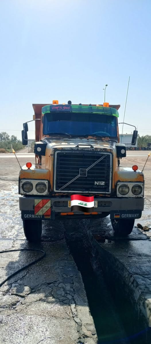 للبيع فولفو 82 مكينه جي 10 جديدة لابخار ولاتنقيص مجموعه 14 بلادي كلاب مكفولة كفالة عامه قطرت ضبغ ماكو تخم تاير تبريد ثلج كهربائي شغالة كشن هوائي رقم انكليزي بسمي *********** مكان السماوة
