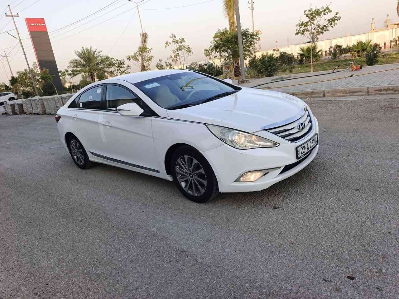 السلام عليكم سوناتا 2013خليجيه
مكينه 2400دوش 
تبريد قطعتين
تحكمات ستيرن
رقم وسنوية 2030 
تخم تاير وحداديه وتبريد كله بشرط
مكان واحد بارد زغير 
السياره كفاله عامه عدا البارد الزغير 
بابل ***********
السعر 126 بيه مجال حك الجيه

