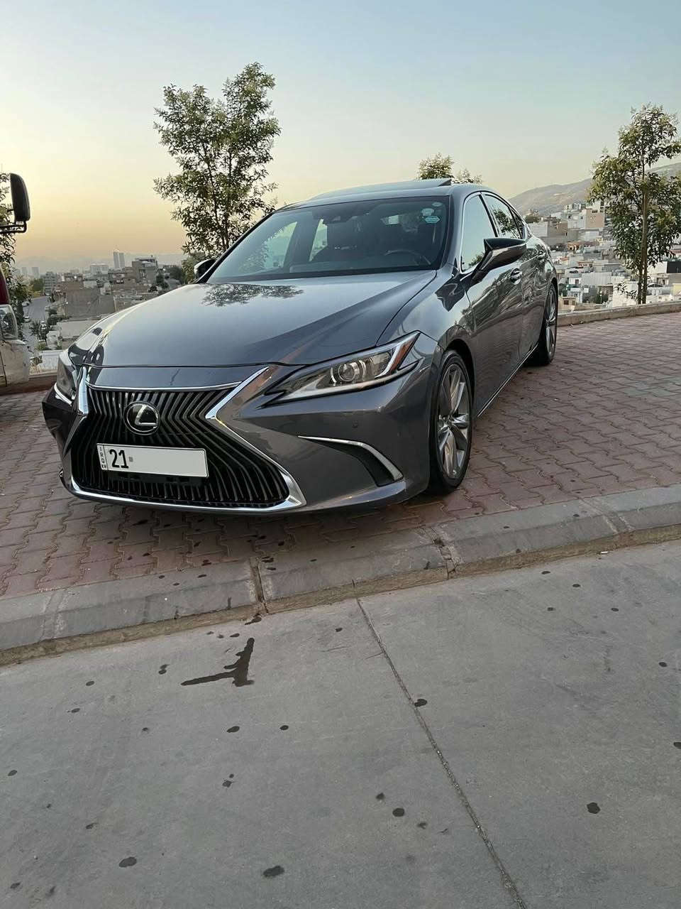 لكزس ES350 • فول مواصفات • ٢٠٢١