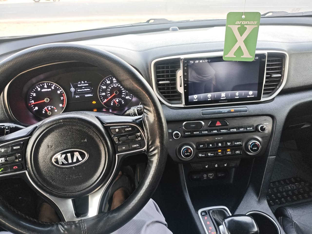 السلام عليكم من رخصه الادمن سبورتج أمريكي فول للاخير مواصفات EX
4X4
موديل 2017
السياره فول للاخير 
بصمه 
بنوراما 
شاشه جبيره 
كراسي جلد 
كراسي كهرباء 
كامره خلفيه 
حساس امامي 
تبريد قطعتين 
مانع انزلاق 
قياده ذاتيه 
محرك 2400gda 
بعد بيها مواصفات السيارة 
السياره ما بيه نقص بكد الشعرايه جاهزه مجهزه 
بيه ثنين قطع صبغ بدون دواخل بدون شواصي 
والسياره خير من الله 
مكان السيارة ديالى خالص ناحيه هبهب 
الاستفسار***********
***********
السعر 147
