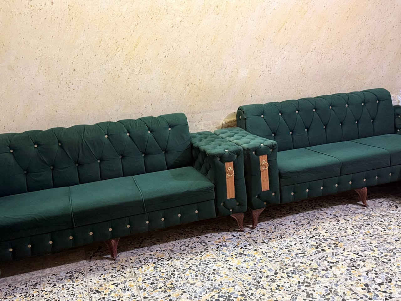 تخم • نضيف