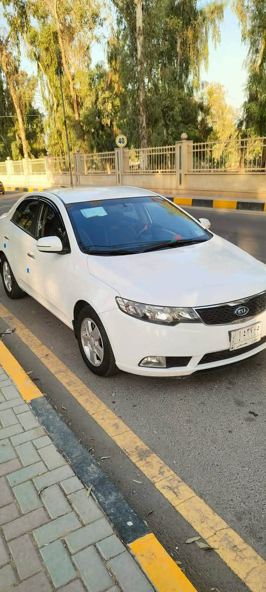 � للبيع | كيا سيراتو  2011🤍

كيا سيراتو | محرك 1.6 DOHC CVVT

سيارة نظيفة ومرتبة، استخدام شخصي، والمكينة  شرط والسياره ماشيه ٨٠ 

🔹 المحرك: 1.6 DOHC CVVT
🔹 اللون: أبيض
🔹 الحالة: نظيفة ومرتبة
🔹 ملاحظة: السيارة بيها أثر  شضايه سابق، لكن الشظية غير نافذة.
السنويه ٢٠٢٧
رقم نينوئ
🔹 الموقع: الموصل حي الرشيديه
💰 السعر: 105 

📞 للتواصل: [***********] موصل, نينوى

