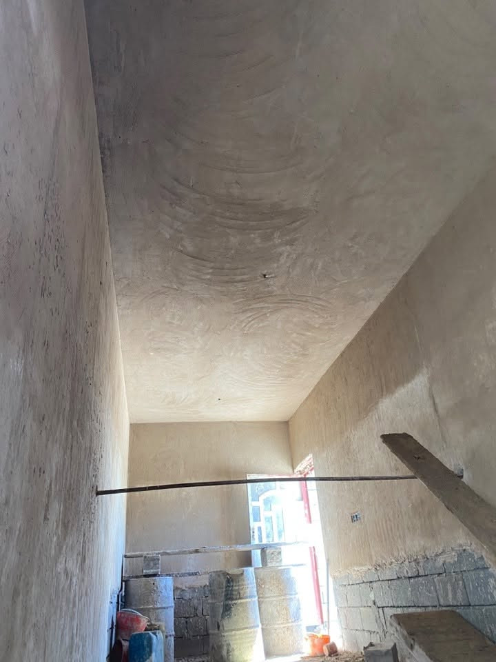 سطار شغل درجه اولئ
سعر المتر 2500 
***********
