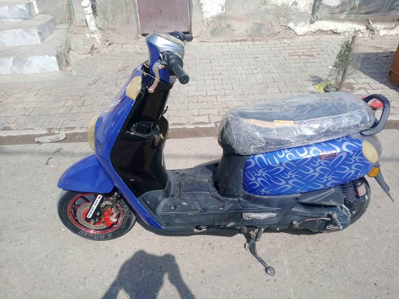 السلام عليكم دراجه بوليس للبيع مكان ديوانيه السعر 350 الاتصال على هذا الرقم ***********
