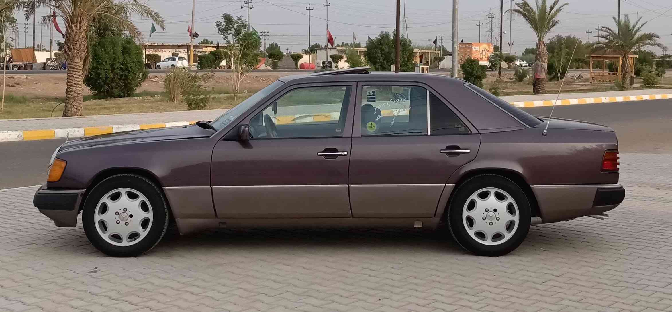 لا توجد تفاصيل

نص مكتوب في الصور:
- سلام عليكم سياره مرسيدس دب موديل السياره 1991رقم بغداد مشروع وطني سنويه جديده رقم جديد تحويل مباشر بلسم السياره جاهزة من كلشي مكان سياره واسط السياره مكفولة كفالة عامه من ضربة كص نقل جثه والوصولايات والصبغ عام جماليه مكينه ولكير عنكبوت بلاد مكفولات تبريد شغال السياره اي نقص مابيه حداديه خلفي امامي جديده تخم تاير جديد السياره استخدام شخصي مامتعوبه قواعد دبلات بلاد السياره كله على بلاد سعر السياره 68 ورقة بيه مجال حك جيه رقم موبايل صاحب سيارة موجود بلنشر ***********