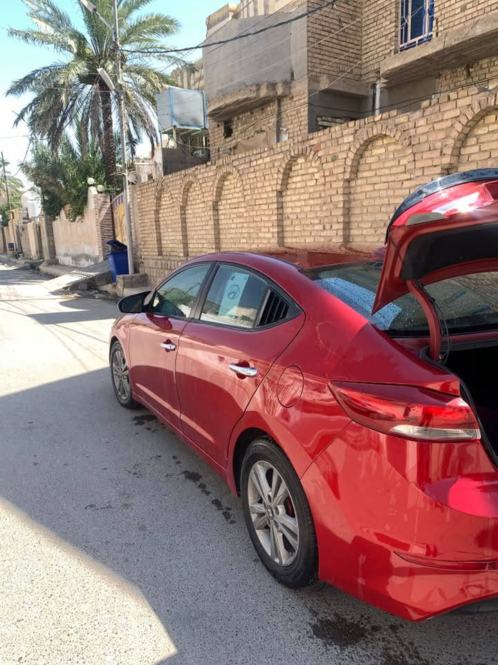 السلام عليكم
النترا موديل 2018 وارد امريكي  كلين مكفوله  رقم انبار المواصفات موضحة ب الصور 
***********
السعر 113 مكانها الانبار
