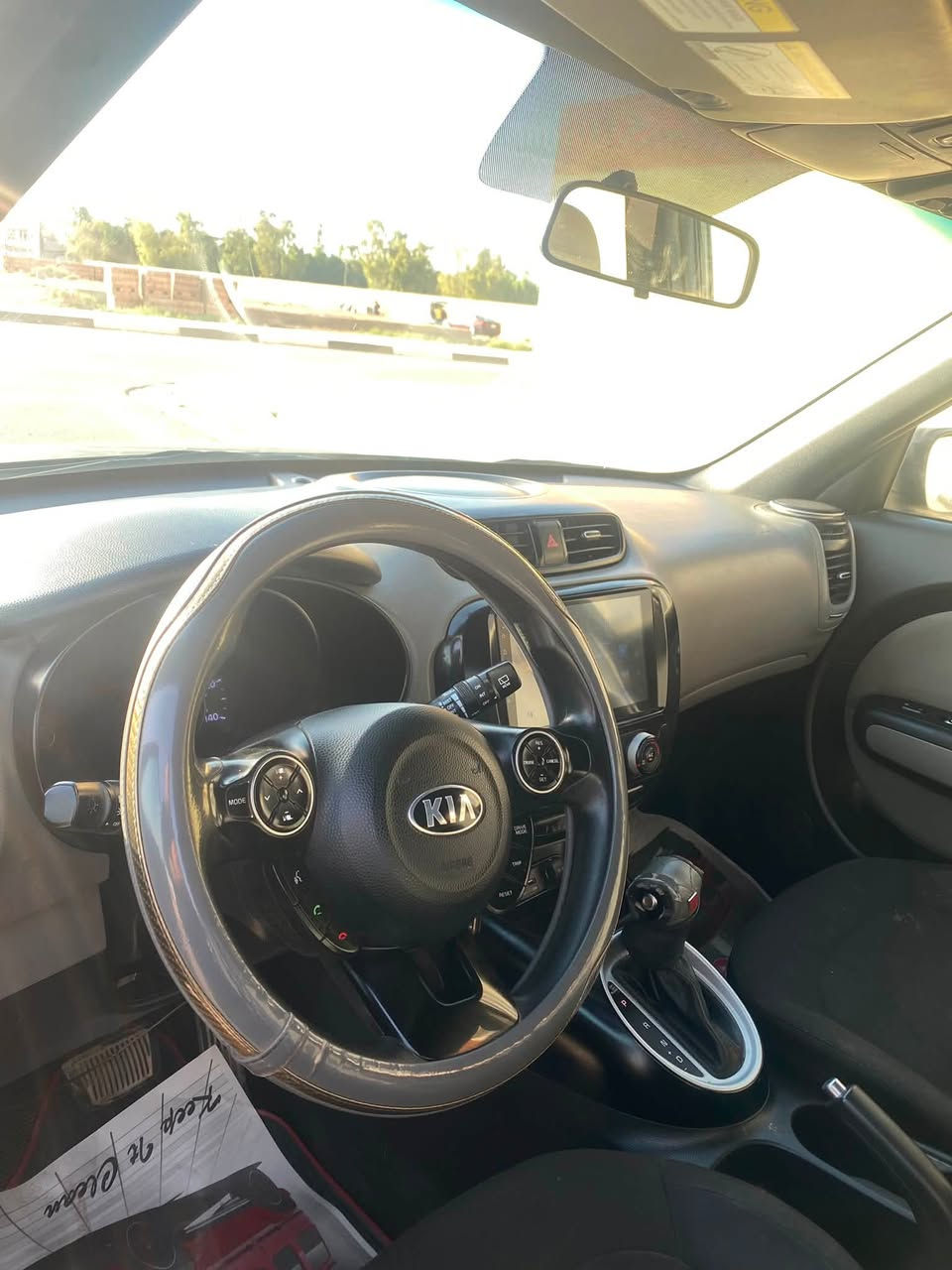 صول للبيع 
موديل٢٠١٧
ماشيه٨٥
كير محرك مامفتوح
حادث بسيط 
$102
بيها مجال بسيط
مكان سياره كربلاء
***********
