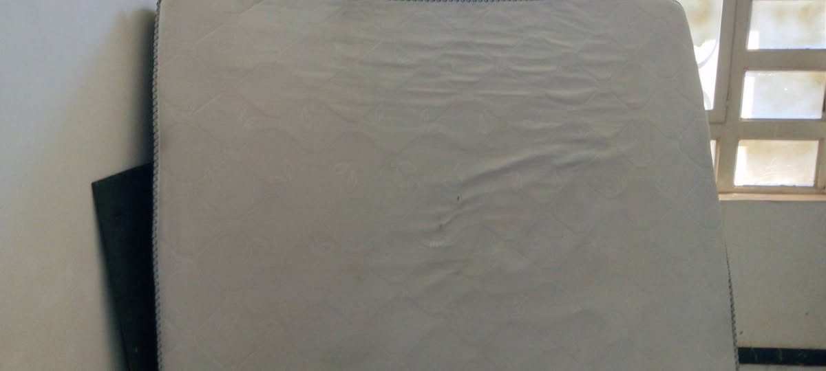 السلام عليكم بيع سريع لضروف خاصه
@دوشك ابو نفرين مالت غرفه تركيه كلش جديد ديباج مظغوط ثلاث قطع ضمان من شركه 5سنين ماخذي 200 والله اريده 140
1-عندي بطانيه ورديه ام النفرين الزينه وزن ثقيل مامستخدمه بلجنطه مالته اريده35 بيه مجال 
2-فرشه لحاف جوزي  وزن ثقيل مالت جربايه ام نفرين جديده كلش مامستخدمه اريده 40
3-بطانيتين عدد 2 ام النفر وزن ثقيل حفر وحده 25 
4- دواشك عدد 4 واحد ب12
5- مخدات عدد 6 بيهن ديباج وبيهن ظغط وحده 5 آلاف مع وجده مخده جديد 
6- جودليات ديباج مريحات عدد 2 اريد وحده 12الف
سبب بيع اريد شيغل تواصل وتسا***********
عنوان ديوانيه شاميه
