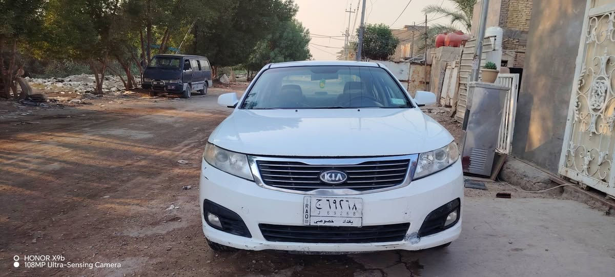 السلام عليكم سياره اوبتما 2009 خليجي للبيع السياره بيها جاملغ الأيمن الأمامي نص صبغ بدون دواخل السيارة كير حداديه محرك تخم تاير تبريد خير من الله السياره بيها منضومه مال غاز السعر 110 العنوان حله حي العسكري شارع 80 رقم الهاتف *********** السياره بسمنه غير متواجد ع فيس
