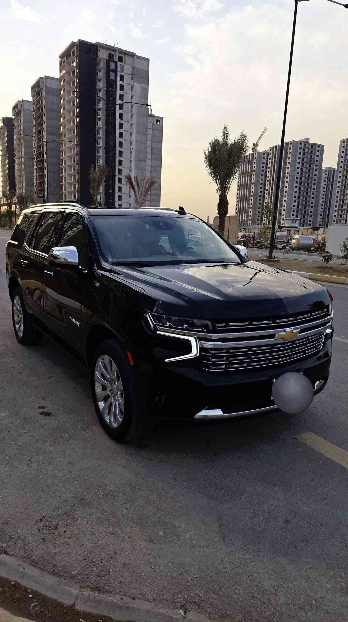 شيفروليه تاهو – Chevrolet Tahoe Premierموديل 2023 | وارد خليجي – شركة المنصور
🌍 المدينة - بغداد – 

---------------------------  

المواصفات
 : فول برايمر فول مواصفات 

🔹 المحرك: 5.3 لتر – V8 (8 سلندر)

:فئة Premier الأعلى

:قير أوتوماتيك 10 سرعات

:كراسي جلد فاخرة كهرباء مع ذاكرة

:تدفئة وتبريد للمقاعد الأمامية

:شاشة لمس كبيرة + عدادات ديجيتال أندرويد أوتو / آبل كار بلاي

:كاميرات 360 درجة

:رادارات ونقاط عمياء

:نظام المحافظة على المسار

:مثبت سرعة ذكي

:فتحة سقف بانوراما

:نظام صوتي فاخر Bose

:تشغيل بصمة ودخول ذكي

:صندوق خلفي كهرباء

:إضاءة LED أمامية وخلفية

:جنوط ألمنيوم 21 إنچ
عداد كيلو متر 90 الف كيلو 
للتواصل: ***********
