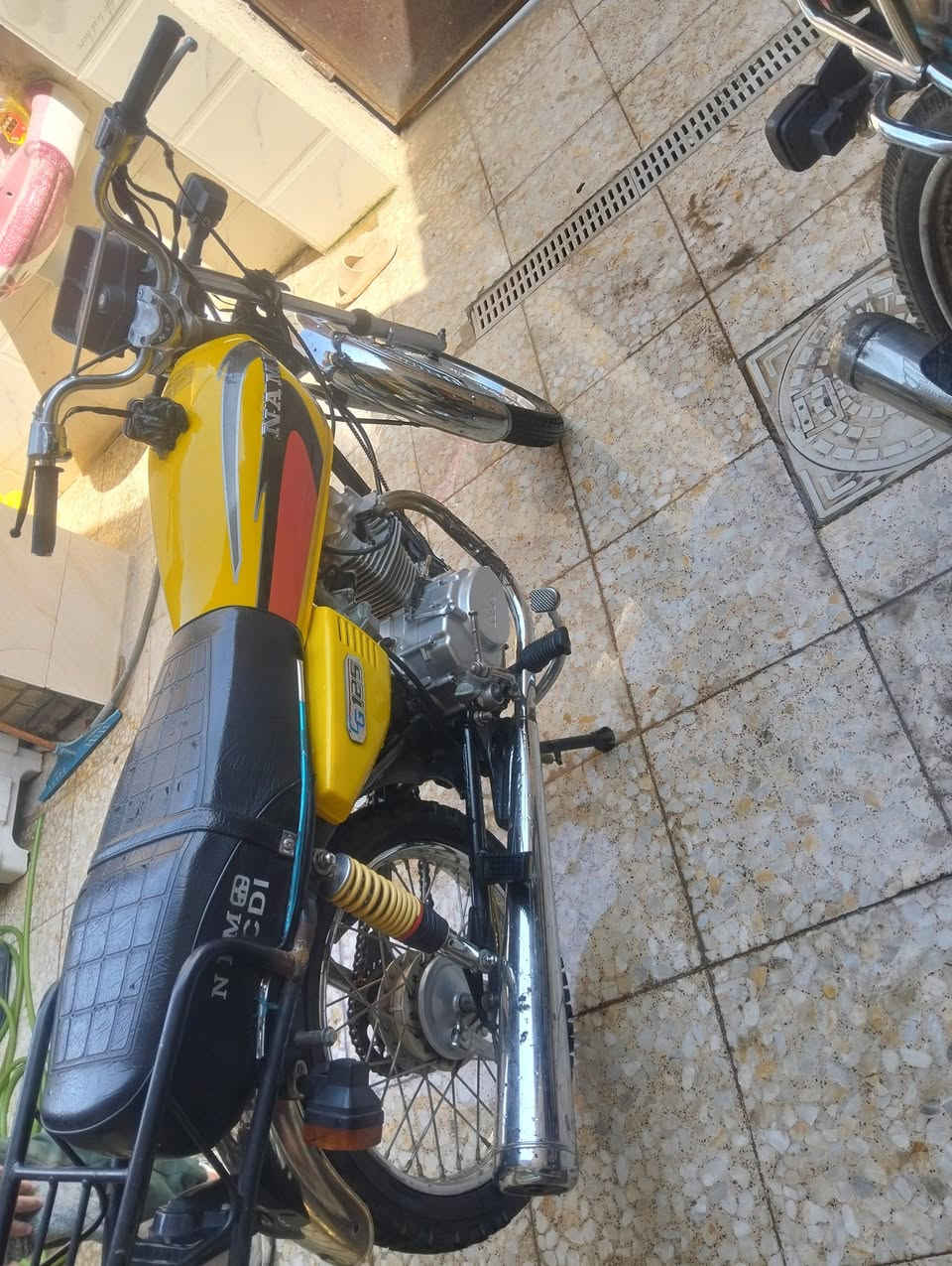 دراجه نامه موديل 2025 دراجه نضيفه حلوه سعره 550 أو بيه مجال للشراء مكاني بغداد العبيدي شارع عشرين *********** تواصل
