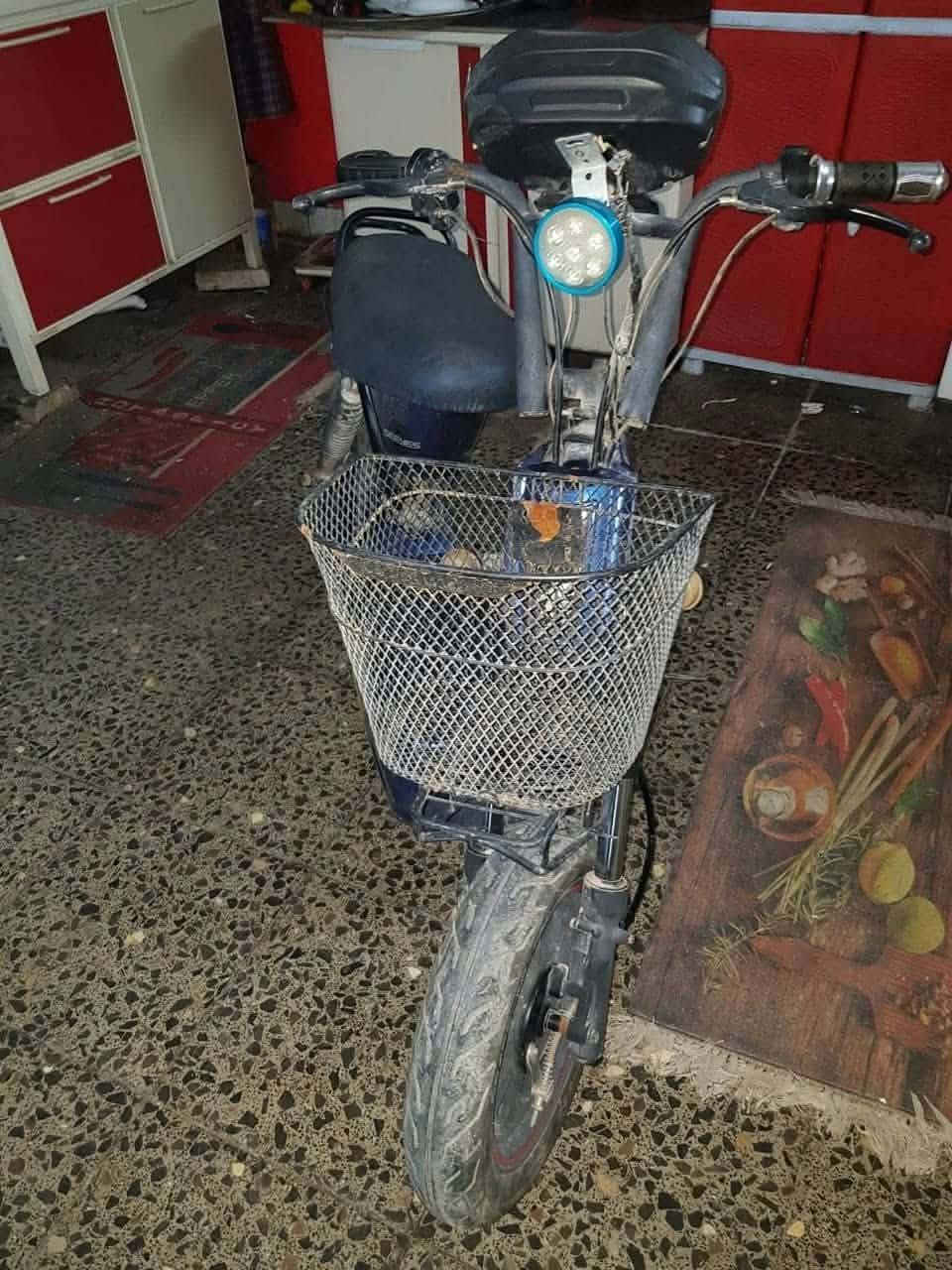 دراجة كهربائية • سرعة ٦٠ • بطارية ليثيوم
