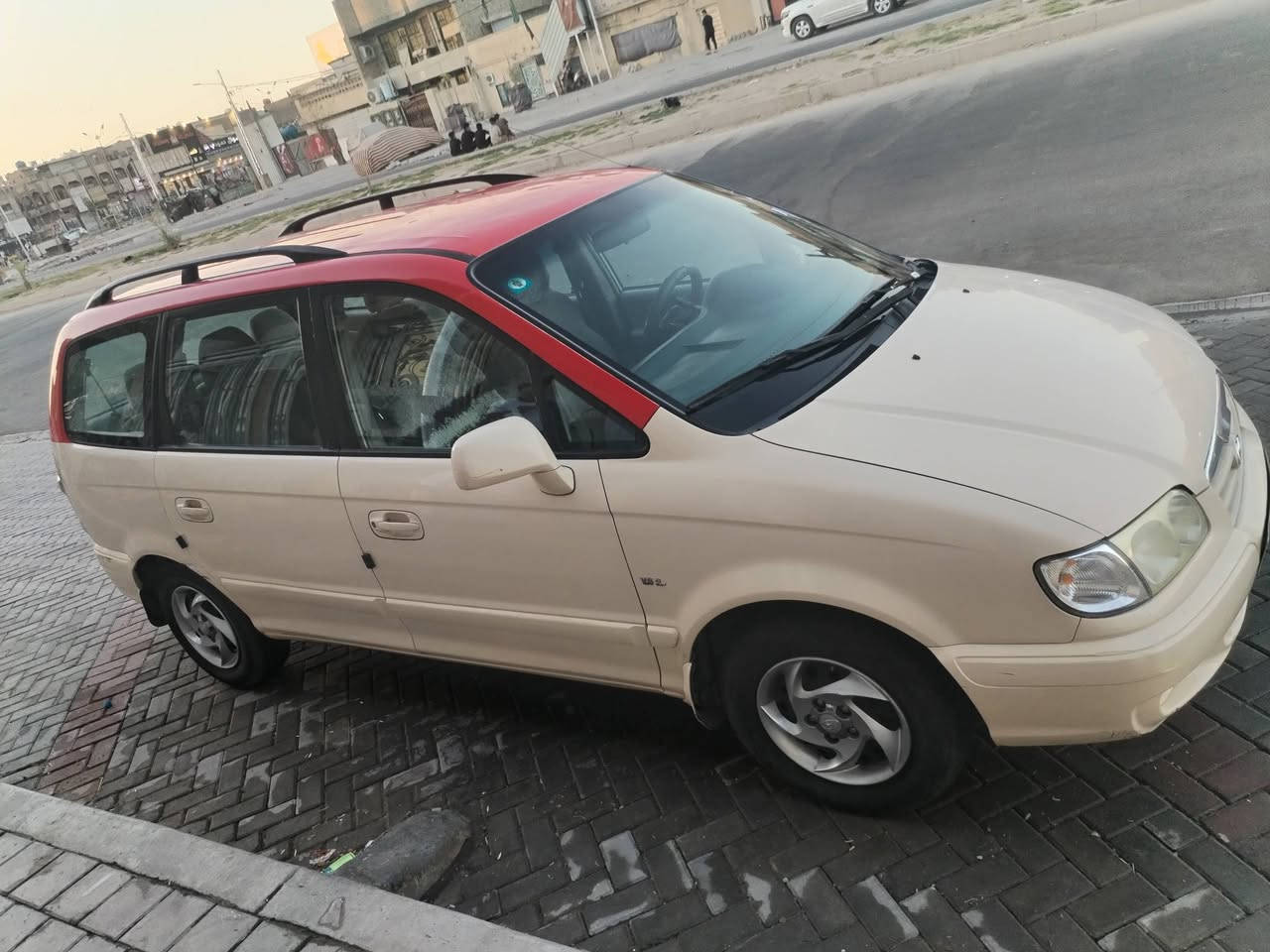 سلام عليكم
تراجيت موديل 2006 تبريد شغال السيارة بأسمي العنوان بغداد المدينة السعر 82 وبيها مجال بسيط 
للأستفسار اتصل على الرقم ***********
