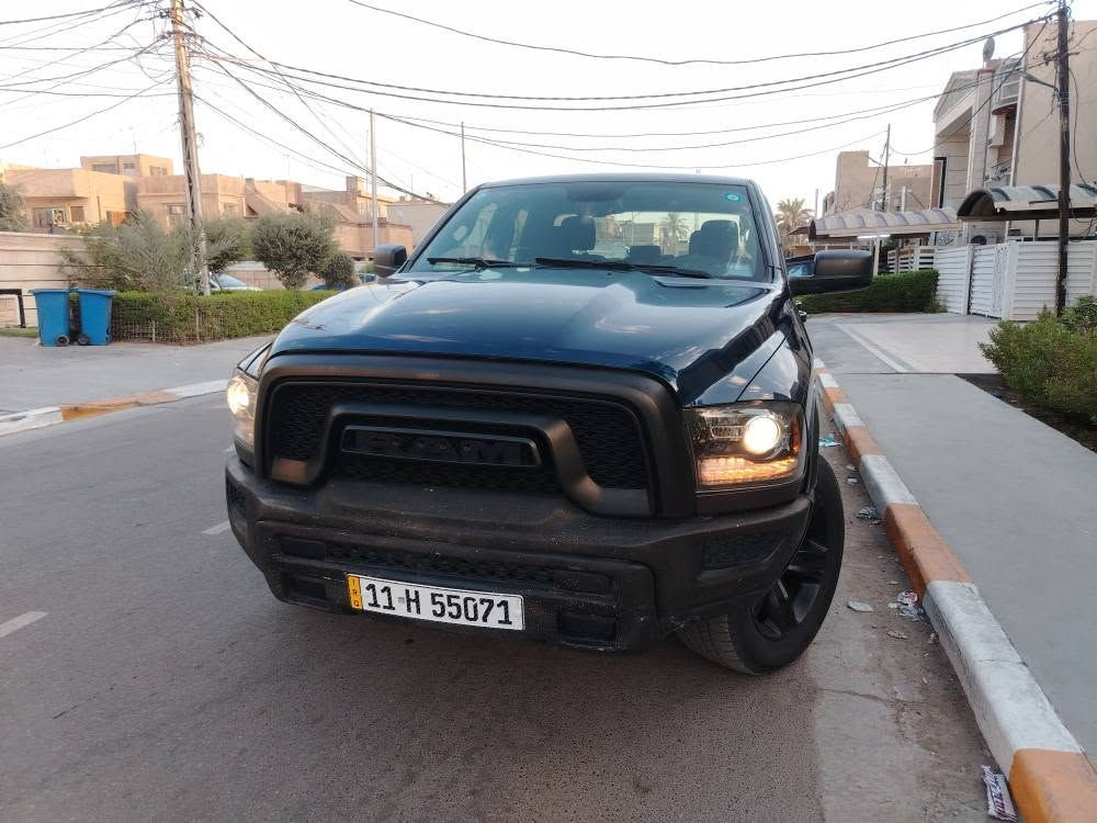 للبيع – دوج رام 2022 كلاسك باب قصير
🚘 الموديل: 2022
🌍 الوارد: أمريكي
🎨 اللون: أزرق
📍 الرقم: بغداد
🛣️ الممشى: 66 ألف كم

المواصفات:
✅ دفع رباعي (فور ويل)
✅ تشغيل بصمة
✅ شاشة كبيرة
✅ حساسات خلفية
✅ كاميرا خلفية
✅ مقعد كهربائي
✅ قير أوتوماتيك
✅ مكيف ممتاز
✅ نظافة داخلية وخارجية عالية

الملاحظات:
🔧 حادث سابق في أمريكا – صدمة على جهة السايق
والباب الخلفي العكس، تم تصليحها بالكامل
*********** بغداد, العراق
