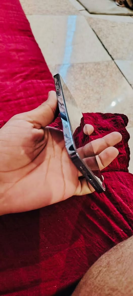 آيفون ١٣ برو ماكس ذاكرته ٢٥٦
مبدل شاشه وبطاريه أصليات بطاريته ١٠٠ وضهره مكاني بغداد سعره ٤٧٥ الف قفل سعر مناسب ***********
