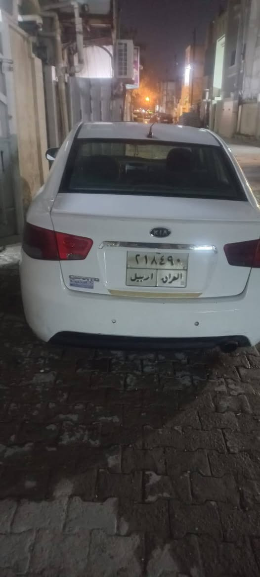 كيكة سيراتو ،2012 مكينة1600 البصمة الفتحة تحكم ستيرن كشنات جلد حساسات خلفيه وكاميرا وشاشية سيارة مقولة ياخذة بدون مكينة كايمة العنوان بغداد الحرية***********
