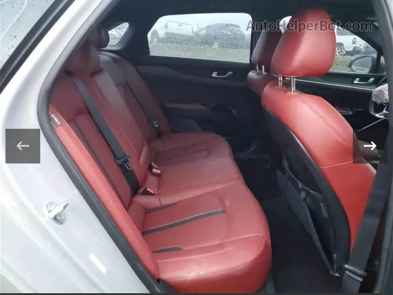 السلام عليكم للبيع
2022 k5 gtline داخل احمر
مواصفاتها المعروفه فول 1/1 للاخير 
السياره ماشيه 73 
السعر 168وبيها مجال بسيط
الحادث موضح بلصور جاملغ وربع من البنيد ايرباك ستيرن  قطعه وحده مبدله بيها والجاملغ البلادي موجود عدي السياره جديده ومصروف عليها هواي
رقم الهاتف ***********
