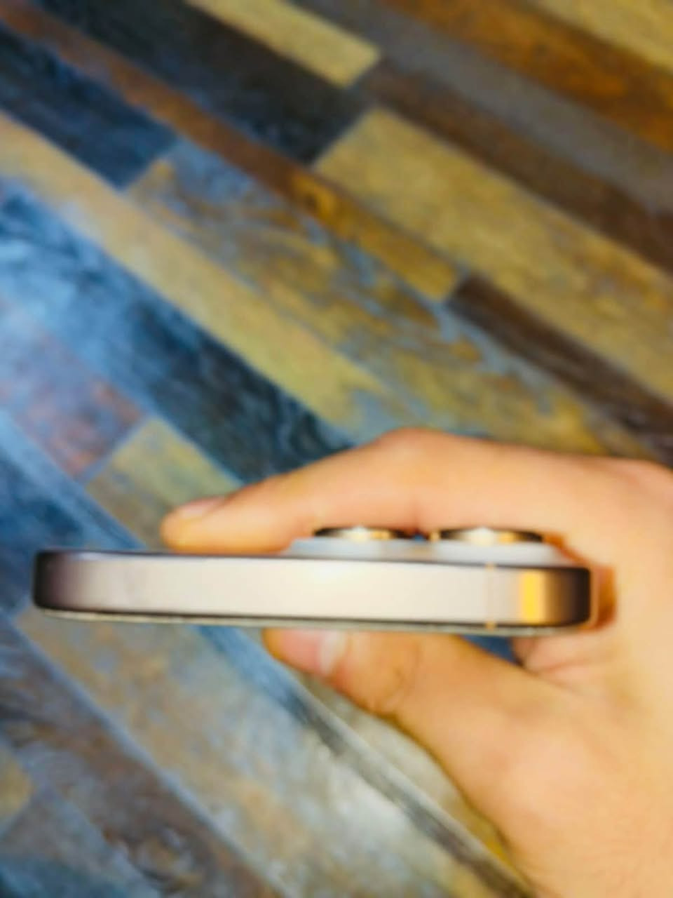 ‏سلام عليكم iPhone16 Pro ماكس بطارية 100 نظافة 99 الاستفسار على هذا الرقم***********
