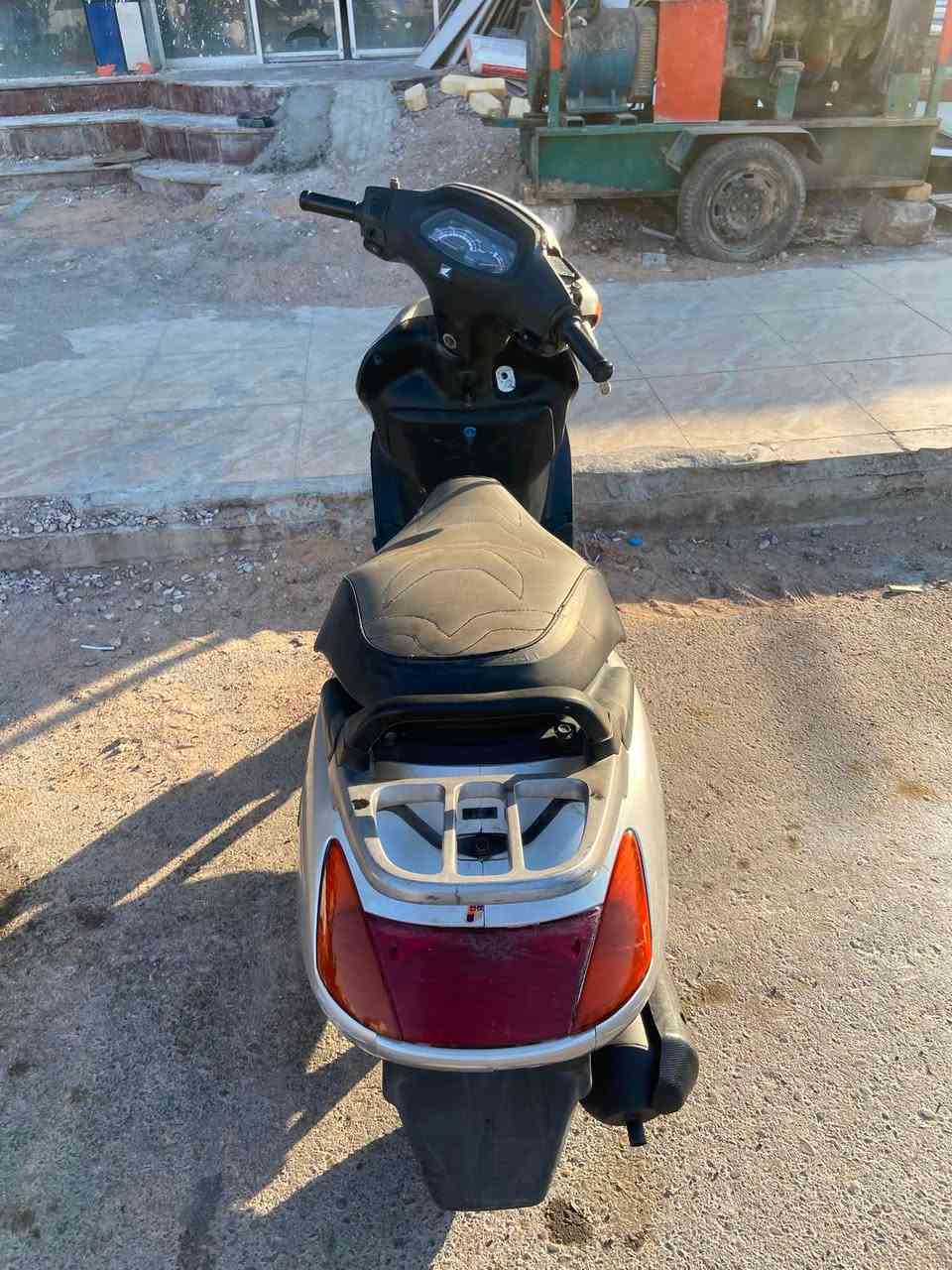 سبيسي ياباني
دراجة نضيفه مجفته  بس مره وحده
نضيفه ومابيها شي
سعرها 450
***********
