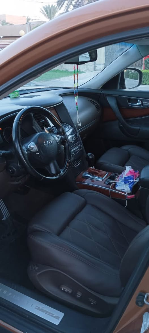 السلام عليكم
انفنتي fx50 موديل 2009 رقم بغداد بأسمي فول مواصفات. مواصفات ملكية vip. فتحة. جلد. حساسات امامية وخلفية وجانبية. كاميرا خلفية وامامية وجانبية. مري شفط. وبعد هواي مواصفات. محركها مبدل (محور) من الحجم الكبير الى محرك ال 3700 المرغوب. السيارة بدون حادث بيها صبغ جاملغات وبيبان جهة اليمين للجمالية اثر جراد وبارد جاملغ خلفي ايسر. السيارة نظيفة وجاهزة نسبة جاهزية الحدادية 70%
للبيع او مراوس حسب القناعة السعر110 وبيها مجال بسيط مكان السيارة النجف الإشراف للأستفسار الاتصال على الرقم : ***********

نص مكتوب في الصور:
- wow